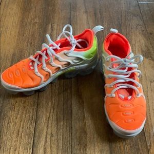 Air max sneakers